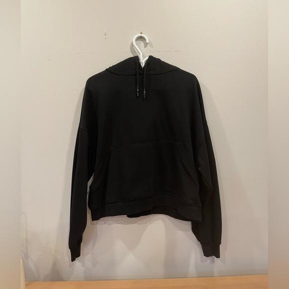 Black Zara Hoodie - Picture 3 of 5